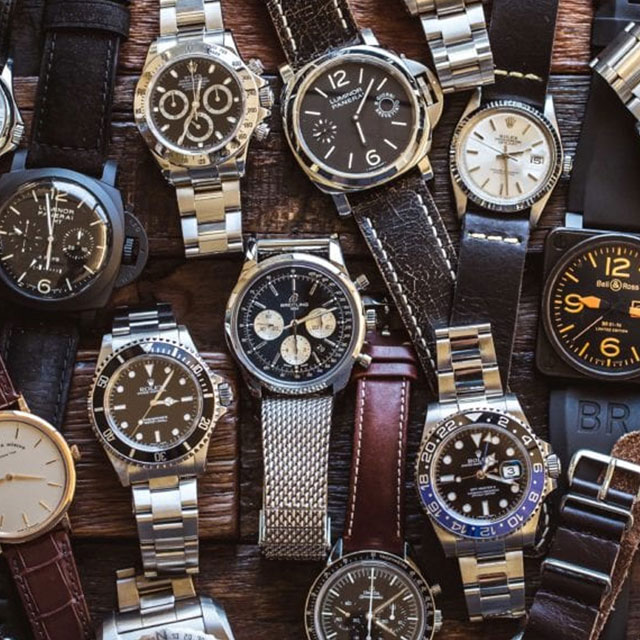 Elegant Luxury Watches : Timepieces for the Elite